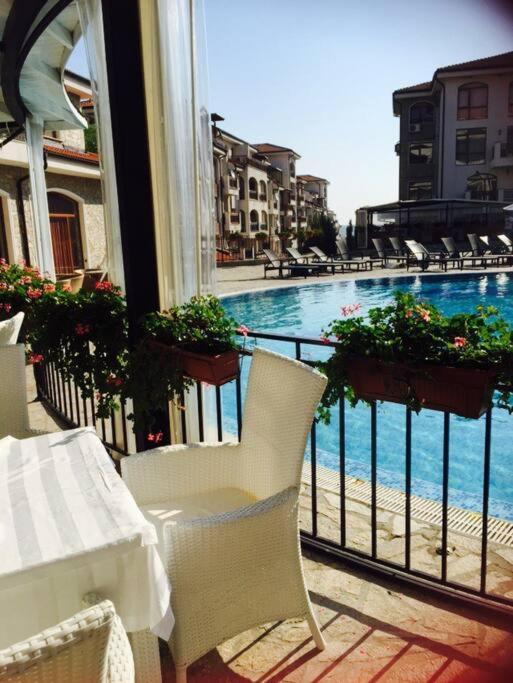Lovely Apartment In Peaceful Family Spa Resort Near To Nesebar Kableshkovo  Exterior foto